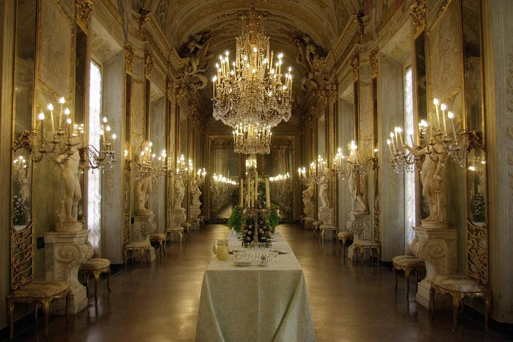 The Royal Palace of Genoa - Mirror's Room. 