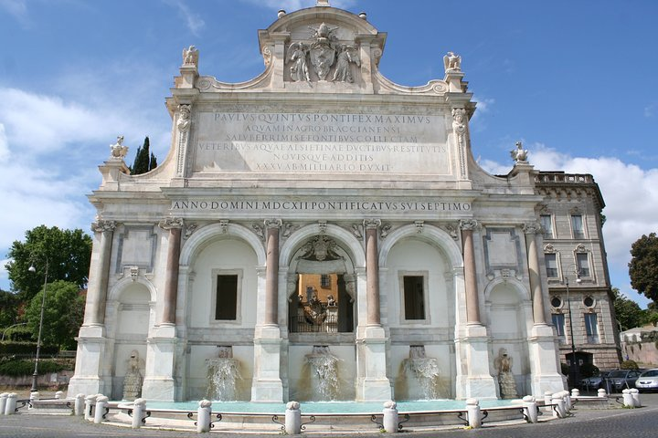 "Er Fontanone" 
Acqua Paola monumental fountain