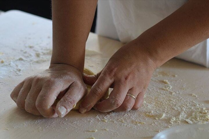 Gluten free pasta and dessert class 6 guests max - Photo 1 of 8