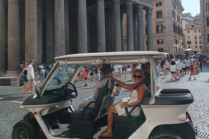 Golf Cart Tour Private Experience of Rome's City Center - Photo 1 of 25
