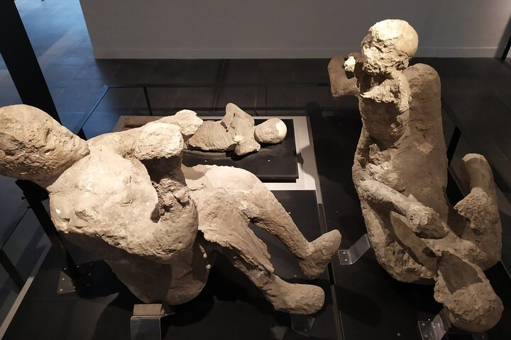 Guided tour of Pompeii with a writer - Photo 1 of 5