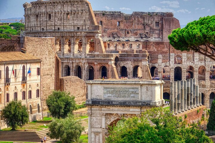 Rome :Colosseum Guided Tour - Photo 1 of 13