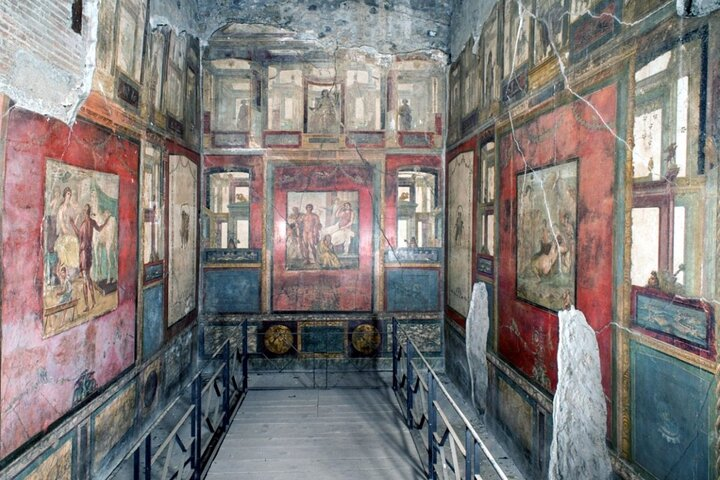 Guided visit by an Archaeologist to the Ruins of Pompeii from Naples - Photo 1 of 10