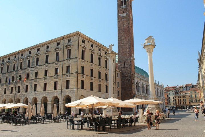 Half Day Tour to Vicenza - Photo 1 of 3