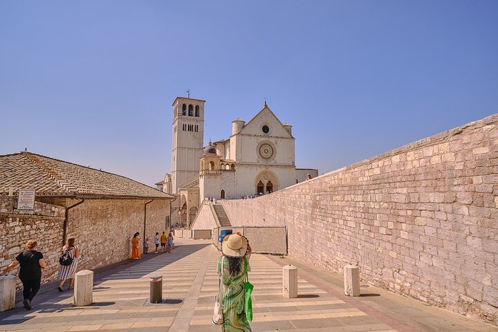 Assisi & Perugia Day Trip from Florence with St. Francis Basilica - Photo 1 of 25