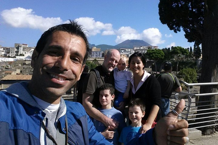 Herculaneum with an archaeologist, The original !!!! - Photo 1 of 8