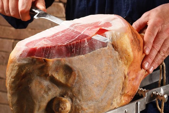 Parma ham - knife slicing