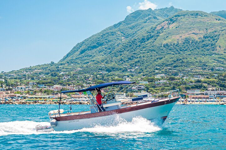 Ischia island private excursion on Gozzo Aprea Milano 8,3m - Photo 1 of 8