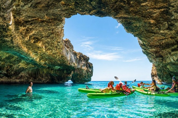 Kayak and Canoe tour in Leuca and the Ponente Caves - Photo 1 of 25