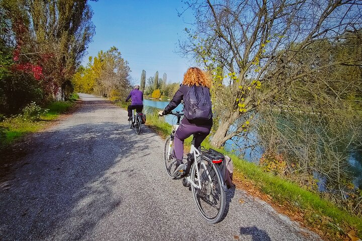 Lake Garda and Borghetto e-Bike Tour - Photo 1 of 9