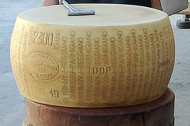 Laura's Private Parma Food Tour with Pick Up (no bus) - Photo 1 of 12