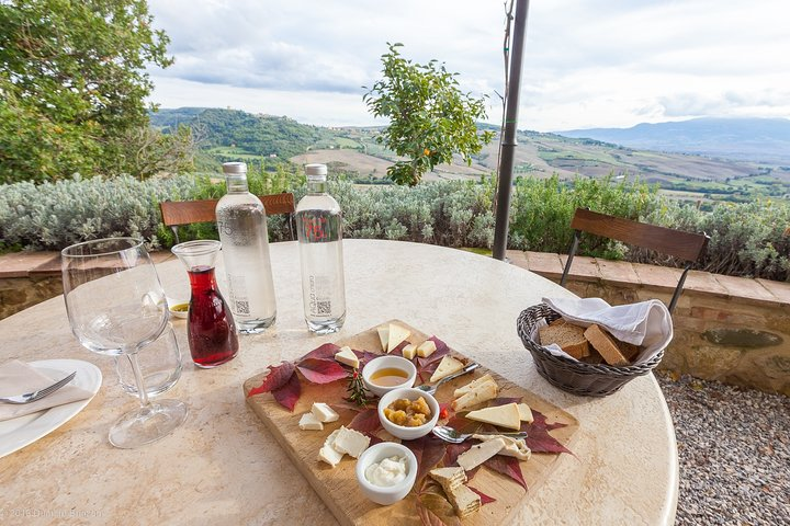 UrbExcursions Montalcino and Pienza Tuscany Wine&Cheese Shore Excursion from Livorno Port