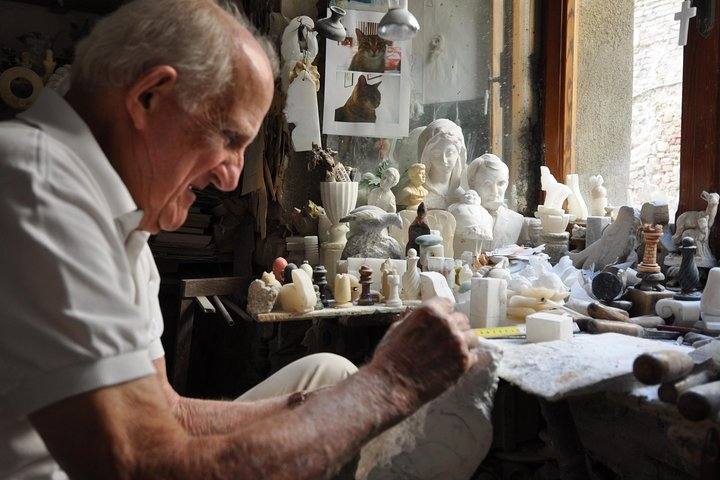 Alabaster workshop in Volterra