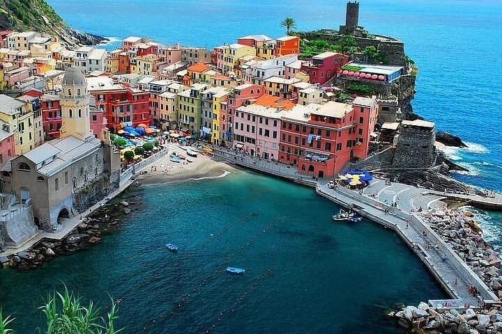 Luxury day trip Portofino and Serravalle outlet from Milan - Photo 1 of 8