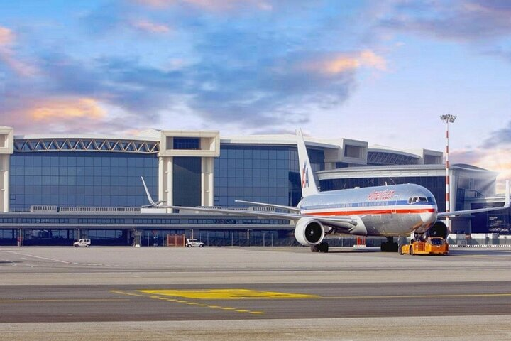 Private luxury Transfer from Malpensa airport to Bellagio  - Photo 1 of 9