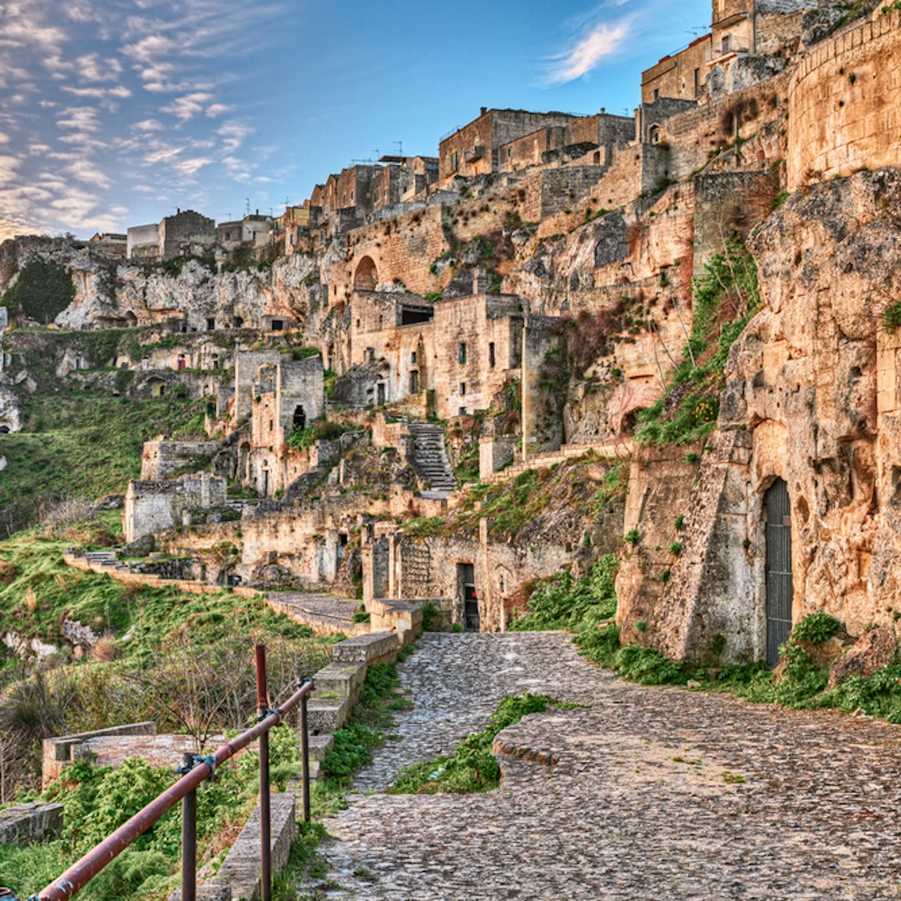 Matera Walking Tour in Italian - Photo 1 of 2