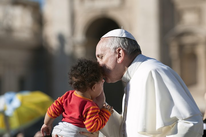 Meet Pope Leo XIV at St Peter Square Vatican City - Photo 1 of 6