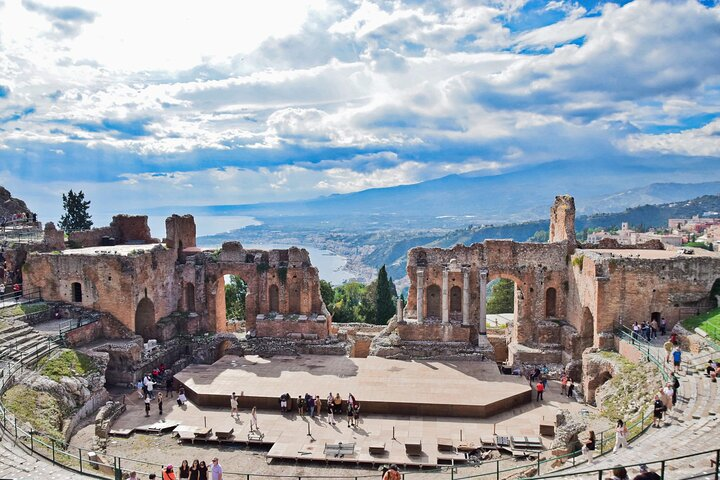 Taormina Castelmola : private cruise tour from Messina - Photo 1 of 25