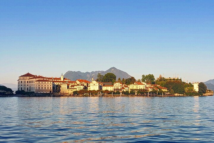 Golden hour tour on Lake Maggiore and isola Bella with Micaela - Photo 1 of 7