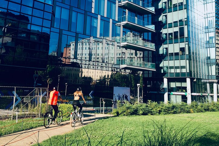 Miles and smiles /// Milan's ride - Photo 1 of 7