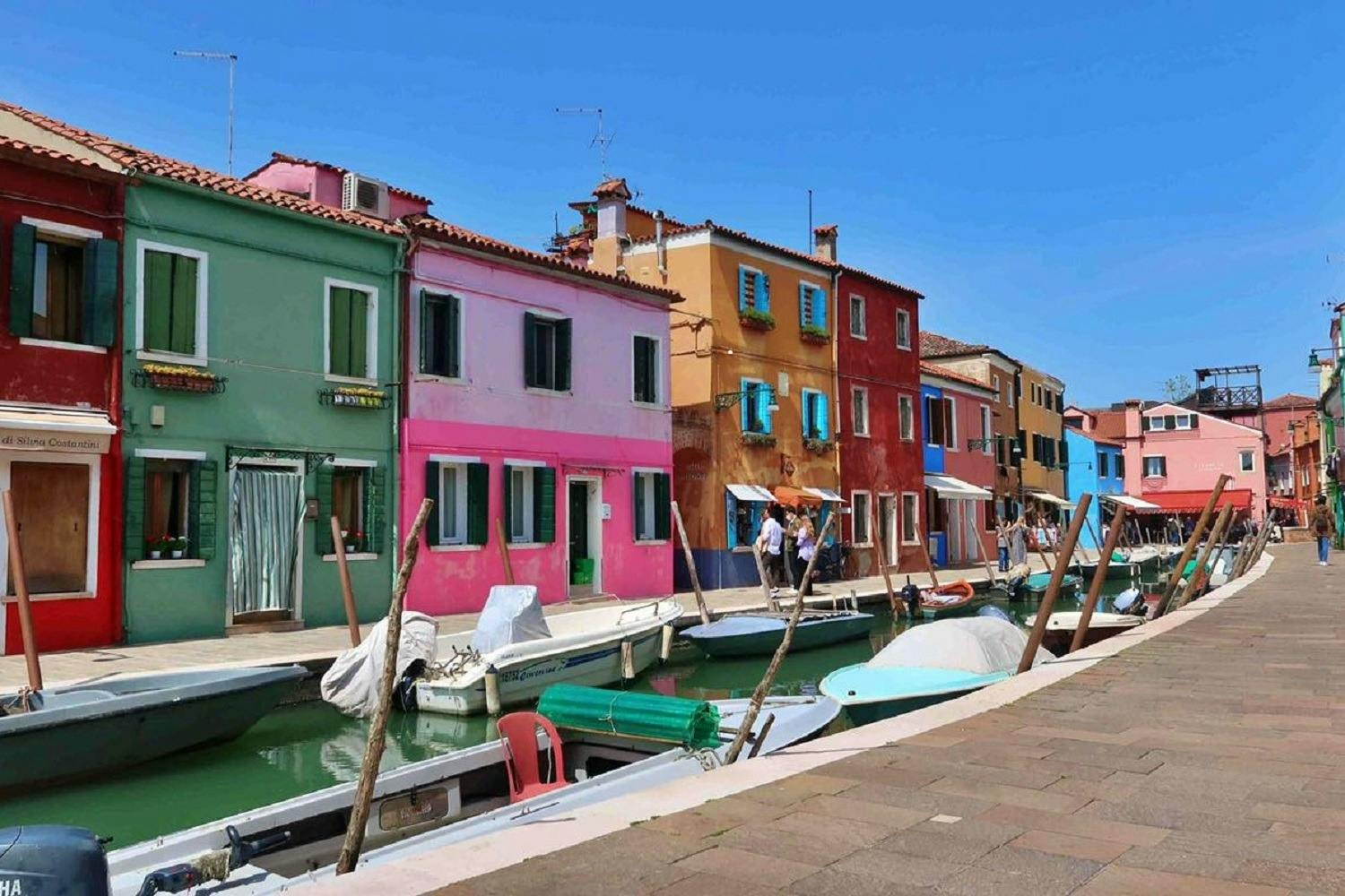 Murano & Burano: Boat Tour from Punta Sabbioni + Glass-blowing Demonstration - Photo 1 of 7