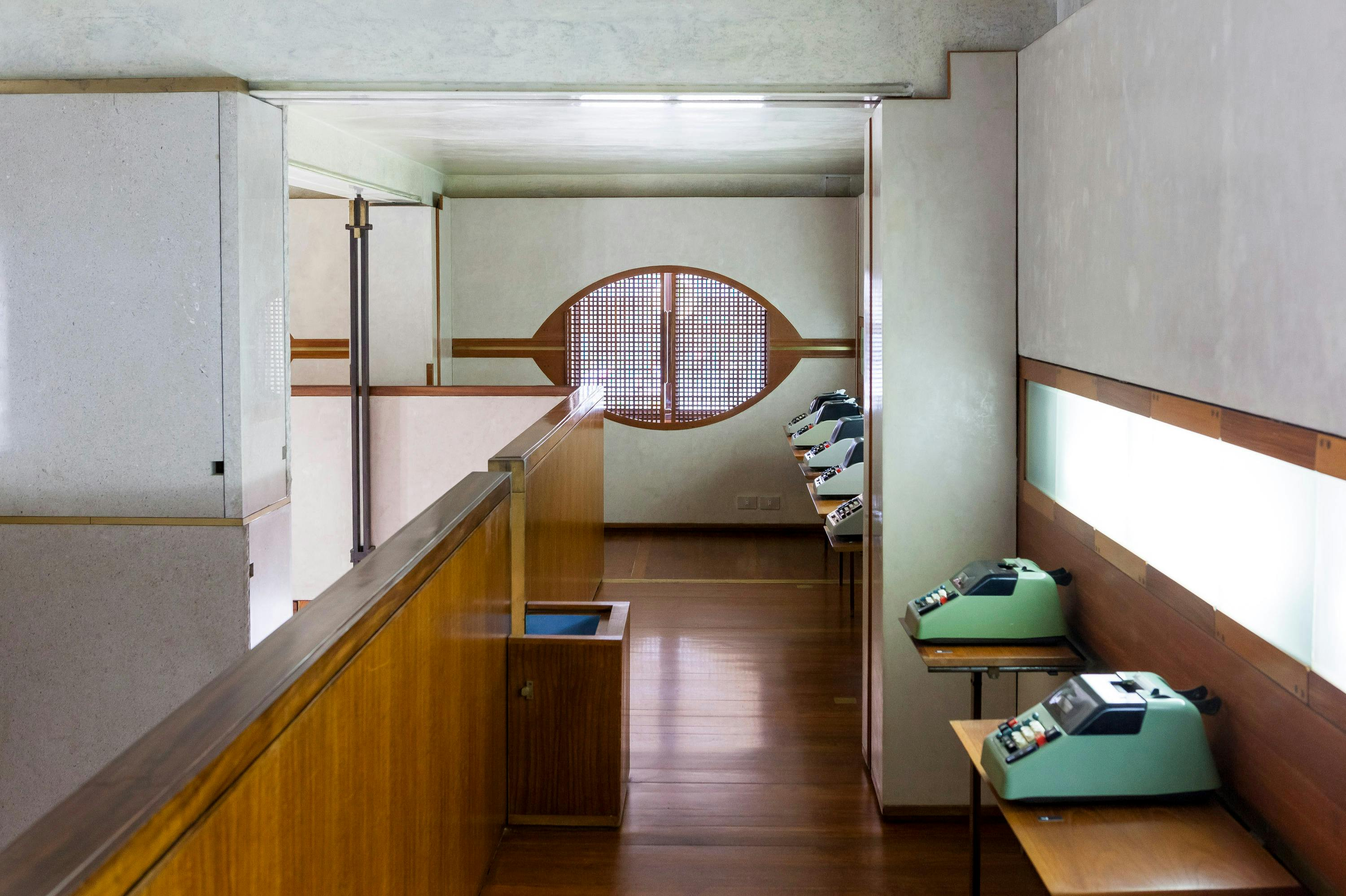 Negozio Olivetti Guided Tour - Photo 1 of 5