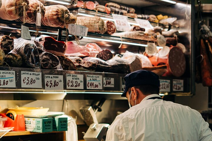 NEW! Happy belly Roman food tour in Testaccio  - Photo 1 of 7
