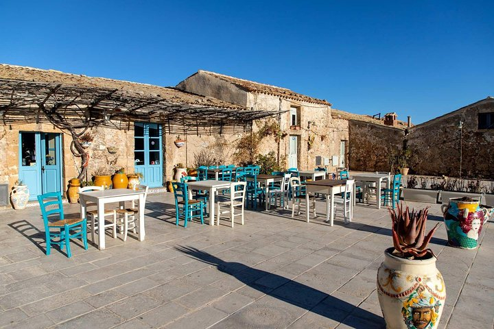 Noto, Portopalo and Marzamemi tour from Syracuse with private driver - Photo 1 of 17