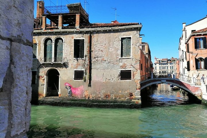 Off the Beaten Path Walk in Venice - Photo 1 of 15
