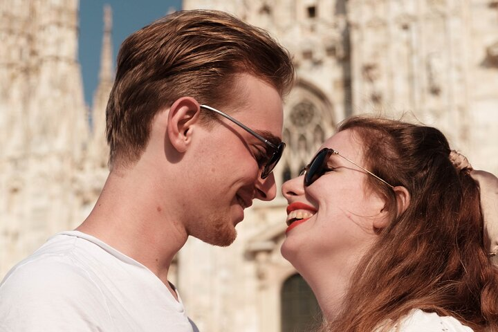Capture the essence of love against Milan's stunning backdrop creating timeless memories in the city's iconic streets. Experience personalized photography that reflects your unique journey.