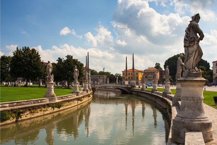 Padova Self-Guided Walking City Tour & Scavenger Hunt - Photo 1 of 12