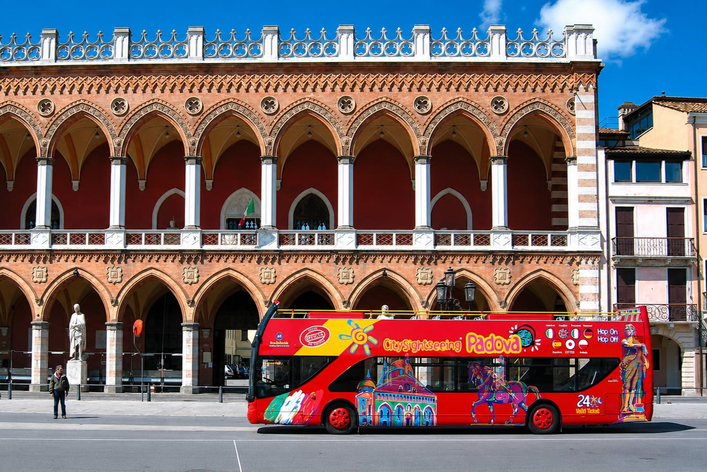 City Sightseeing Padua: 24-Hr Hop-on Hop-off Bus Tour - Photo 1 of 5