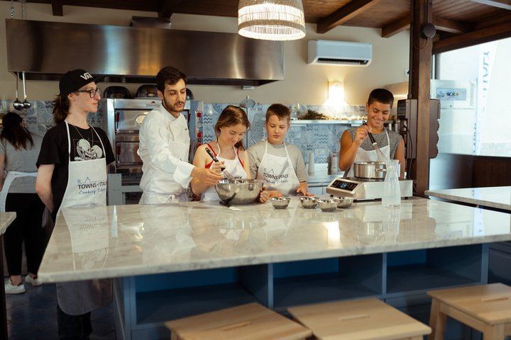 Palermo Pizza & Gelato Cooking Class with Meal & Wine - Photo 1 of 25