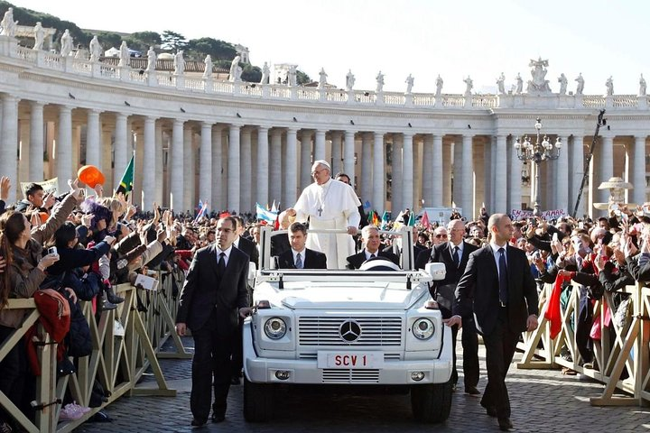 Papal Audience in Rome Private Tour with Pope Leo XIV in Rome - Photo 1 of 21