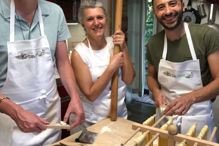 Authentic Cooking Class in Cortona: Pizza or Gnocchi, and Pasta - Photo 1 of 25