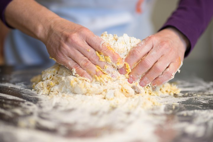 Experience the joy of crafting traditional Italian pasta in Florence where hands-on techniques meet delicious flavors culminating in a delightful tasting of your handmade creations.