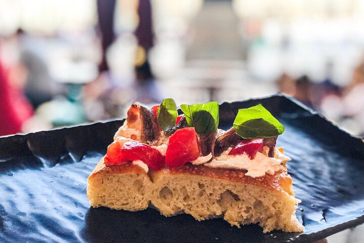 Pisa: Private local food tour  - Photo 1 of 6