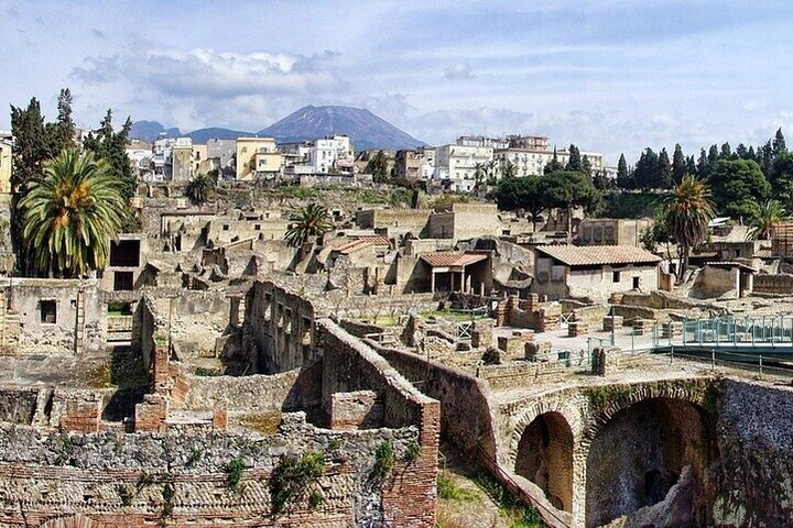 Herculaneum: skip the line entry ticket (art) + audioguide & map - Photo 1 of 16