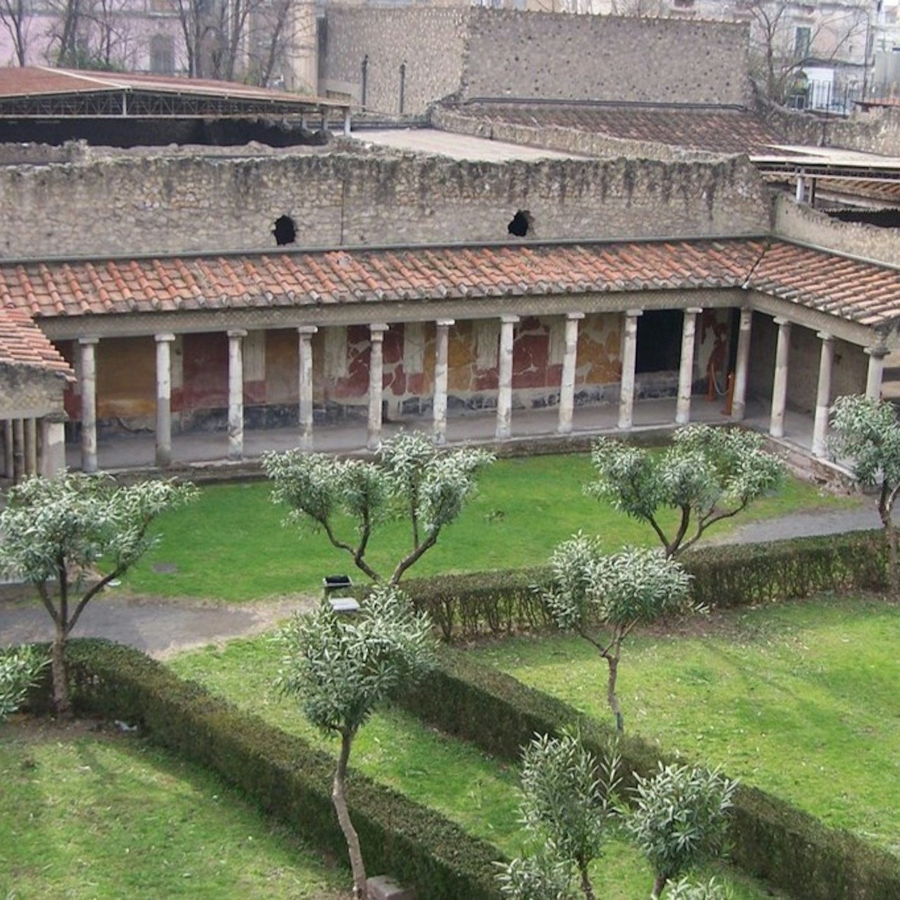 Pompeii Oplontis : Priority Entry Ticket + Smartphone Audio Guide - Photo 1 of 4