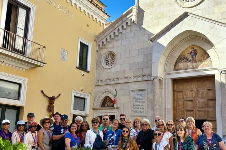 Capri: First to Blue Grotto – The Island Before the Crowds - Photo 1 of 9