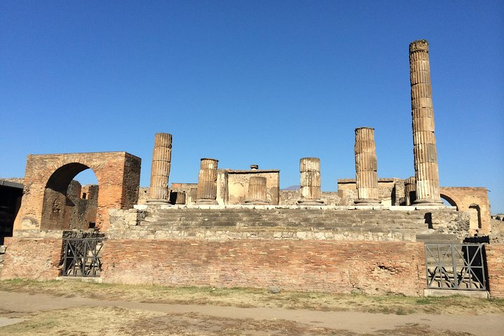 Pompeii-Vesuvius-Wine Tasting tour with licensed guide included  - Photo 1 of 6