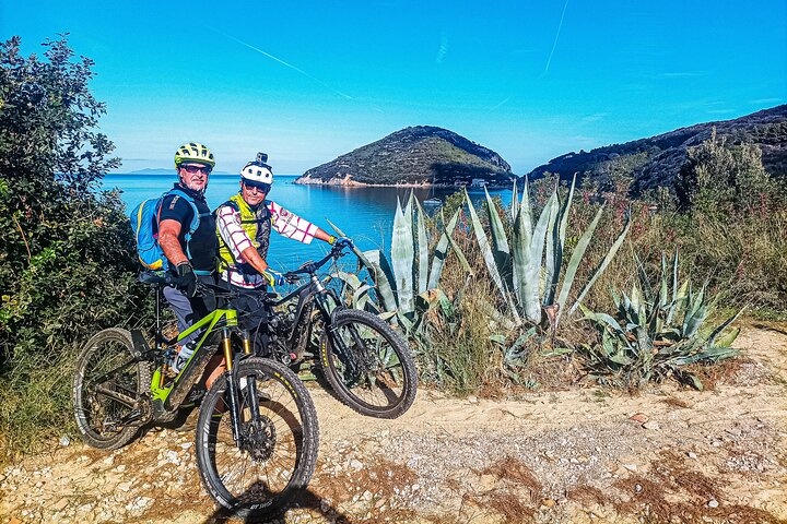 E-bike Experience • Tour of Portoferraio by e-bike - Photo 1 of 15