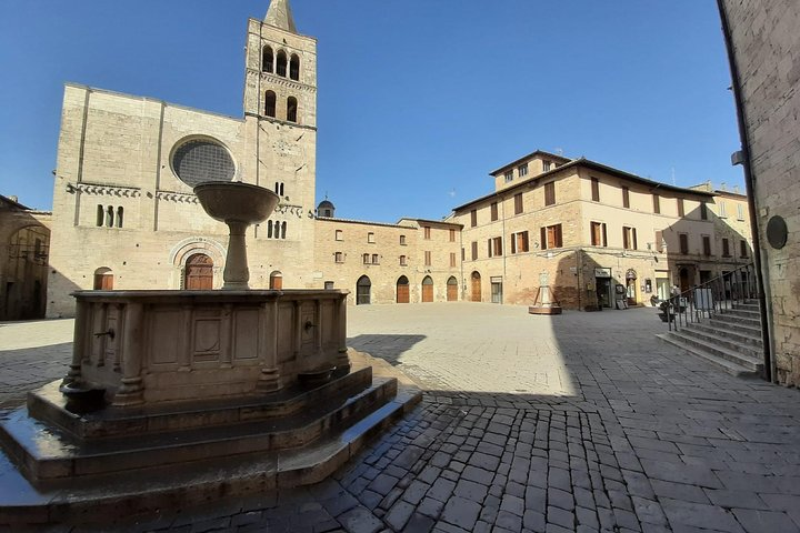 Private Bevagna Walking Tour with official guide - Photo 1 of 9