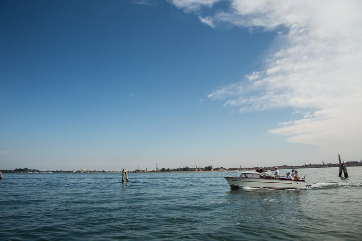 Private Cruise: San Lazzaro degli Armeni & San Giorgio Maggiore - Photo 1 of 6