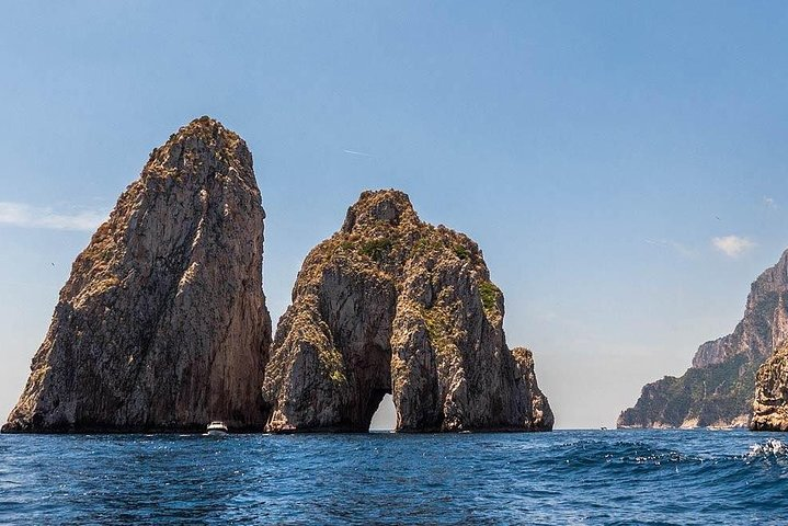 Private Guided Tour Of Capri - Sorrento & Pompeii - Photo 1 of 8