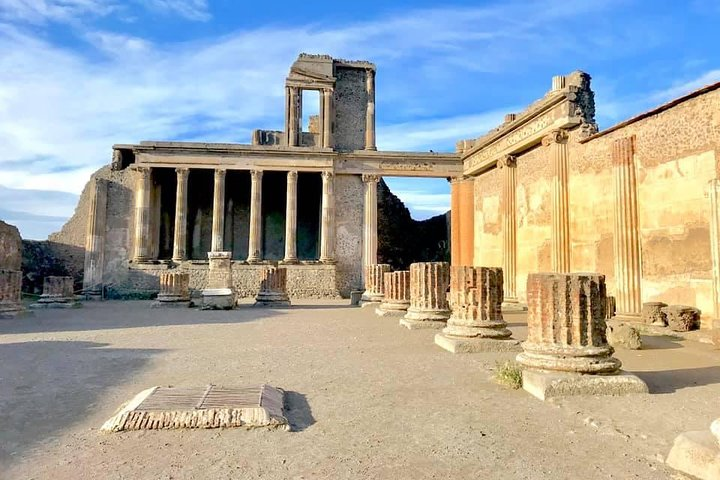 Pompeii Basilica