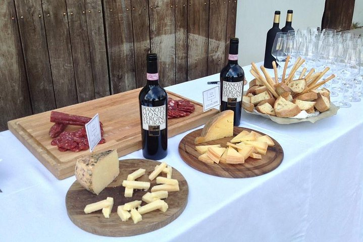 Wine Tasting in the vineyard