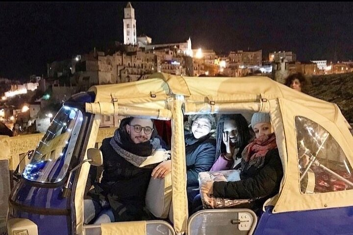 Private night tour of the Sassi by tuk tuk - Photo 1 of 2