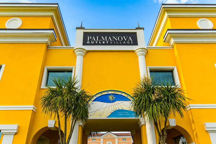 Private Shopping Tour from Trieste Hotels to Palmanova Outlet - Photo 1 of 7