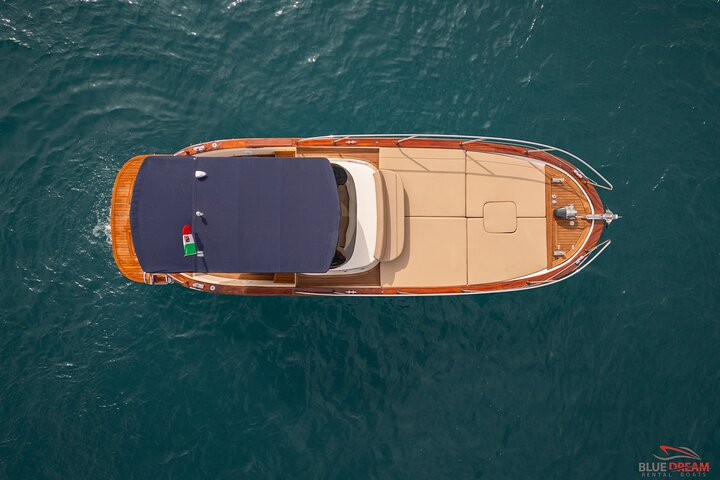 Capri island private day tour - Photo 1 of 17